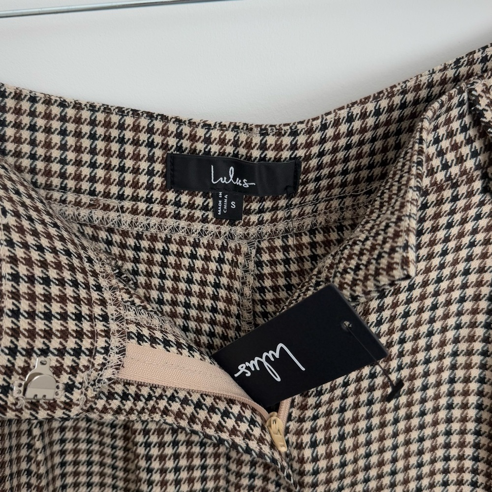Lulu's Houndstooth High Rise Straight Leg Trousers - NWT - Picture 5 of 6
